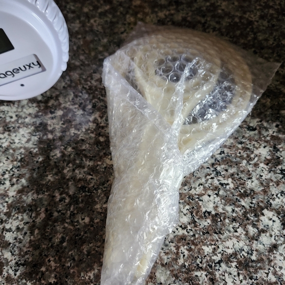 Urageuxy Wireless Floating Easy To Read Digital Pool Thermometer - Picture 3 of 4